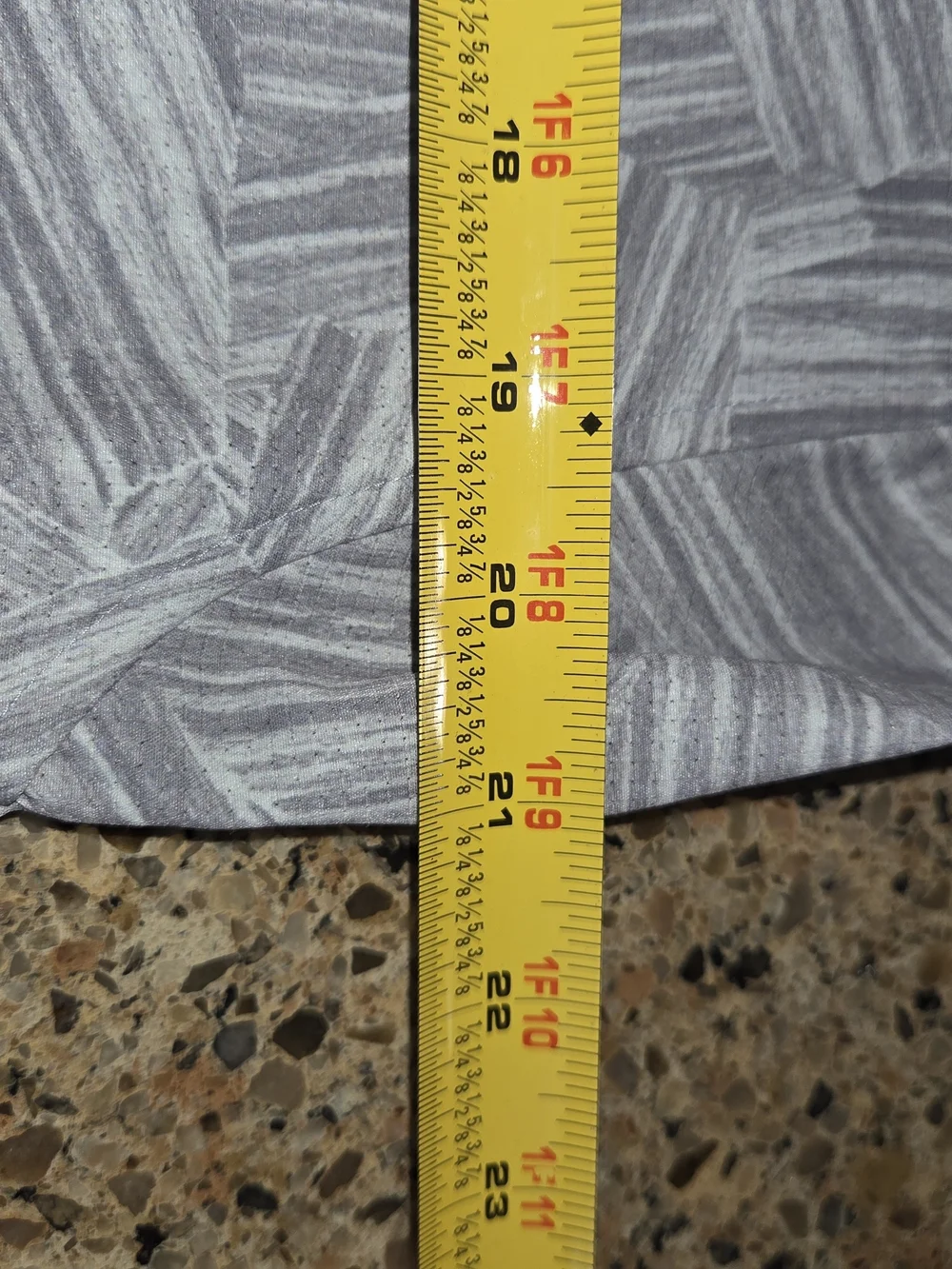 Lululemon Airing Easy Shirt Fits Large Men's Short-Sleeve Gray Patterned Shirt